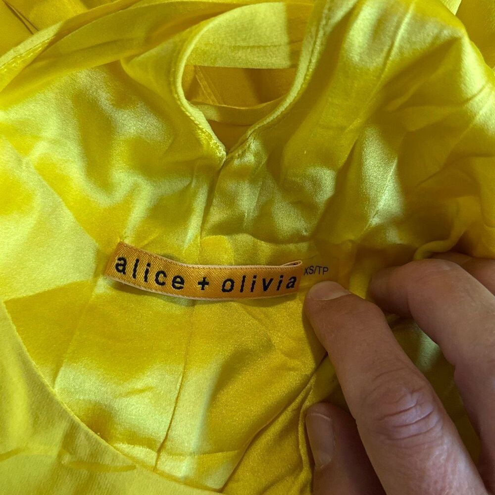 Alice and Olivia women’s tank mini dress size XS yellow silk twist back beach re - Picture 6 of 9